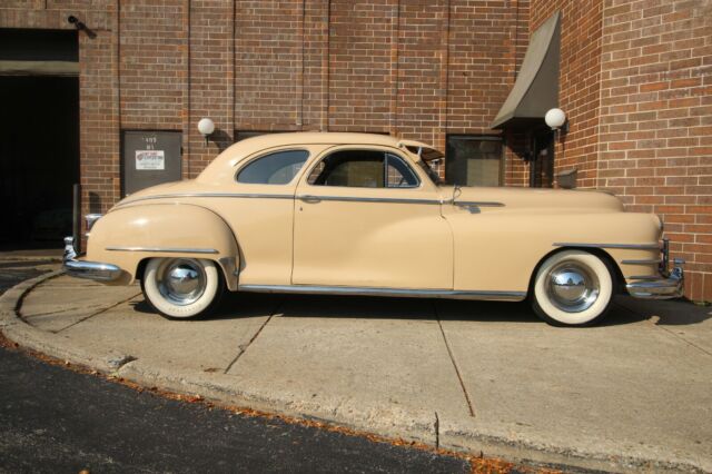 Chrysler New Yorker 1947 image number 6