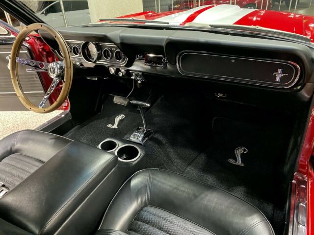 Ford Mustang 1966 image number 26