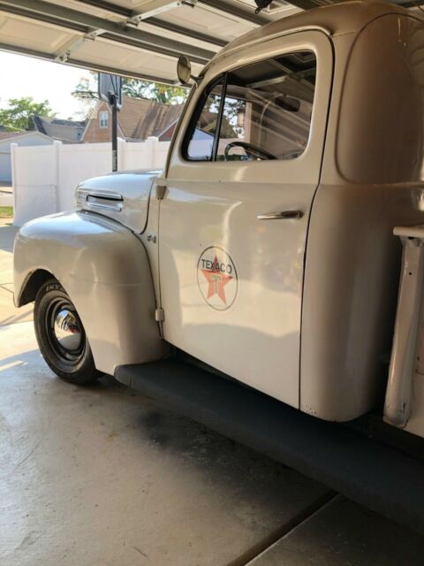 Ford F-100 1949 image number 12