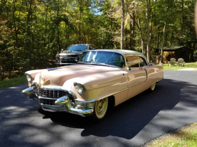 Cadillac DeVille 1955 image number 12