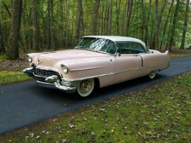 Cadillac DeVille 1955 image number 2