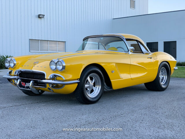 Chevrolet Corvette 1962 image number 0