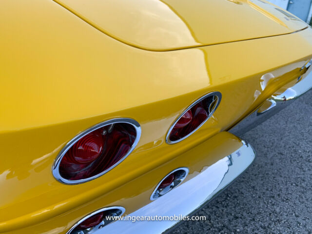 Chevrolet Corvette 1962 image number 37