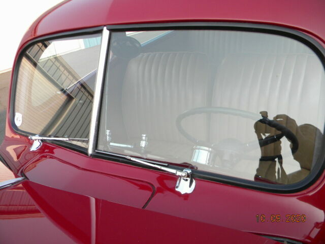 Ford Deluxe 1940 image number 9
