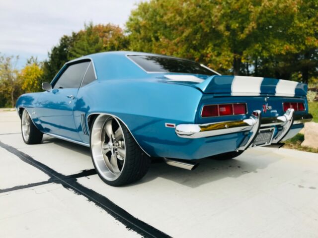 Chevrolet Camaro 1969 image number 2