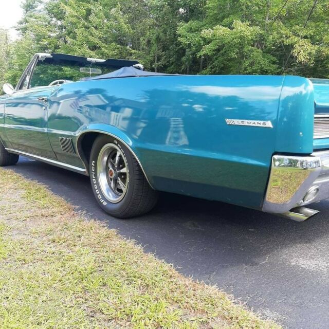 Pontiac Le Mans 1964 image number 4