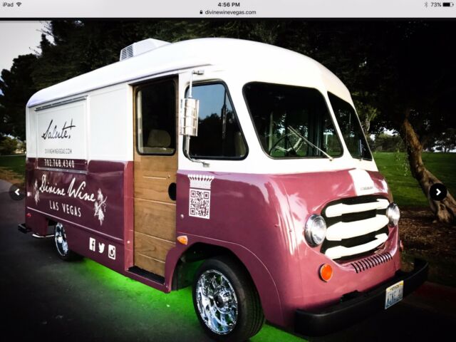 Ford Step Van 1963 image number 0