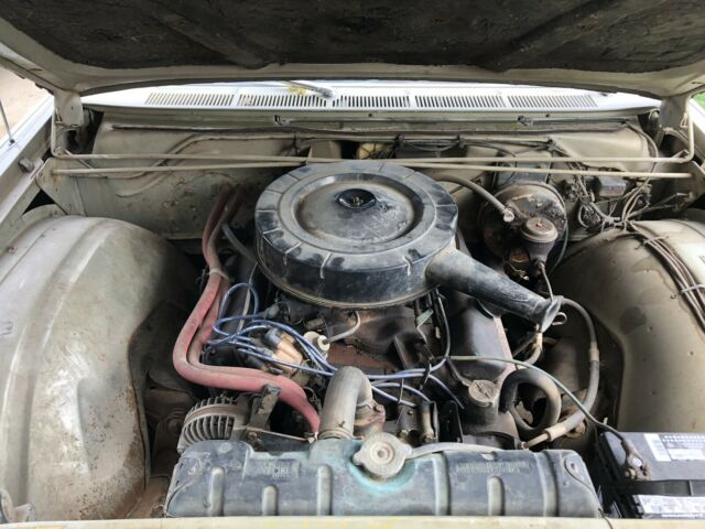 Chrysler New Yorker 1966 image number 11