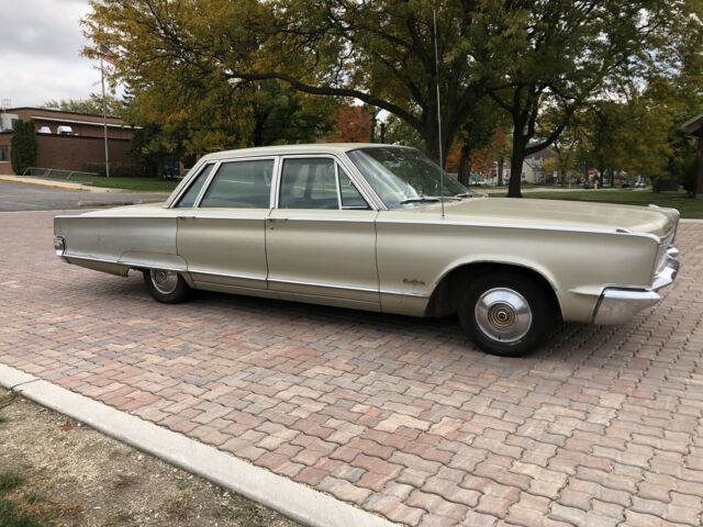 Chrysler New Yorker 1966 image number 14