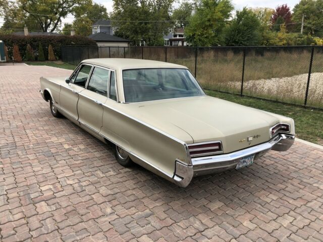 Chrysler New Yorker 1966 image number 15