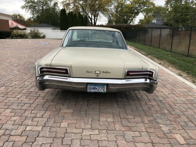 Chrysler New Yorker 1966 image number 4