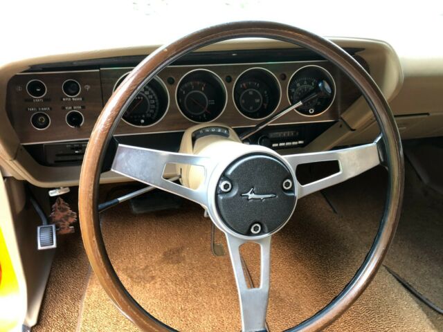 Plymouth Barracuda 1970 image number 8