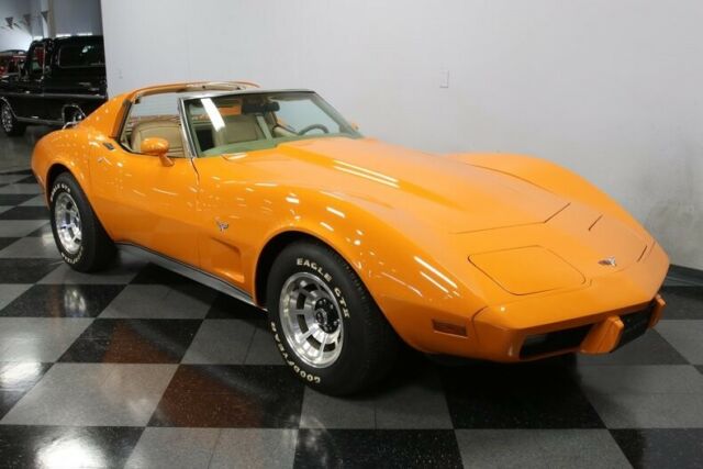 Chevrolet Corvette 1977 image number 17