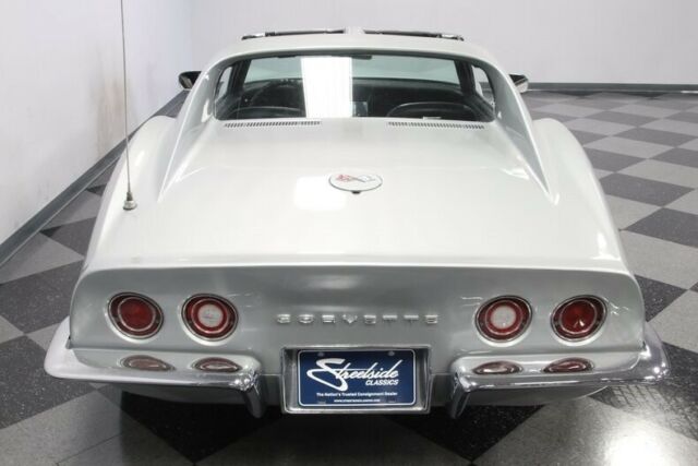 Chevrolet Corvette 1970 image number 11