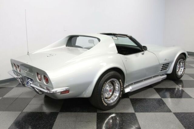 Chevrolet Corvette 1970 image number 13