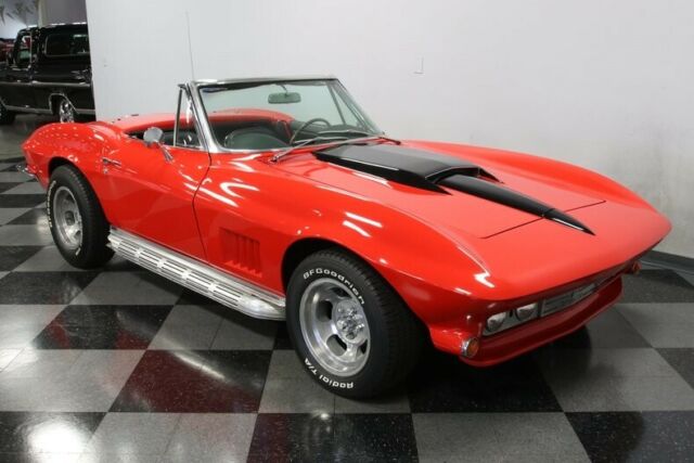 Chevrolet Corvette 1967 image number 17
