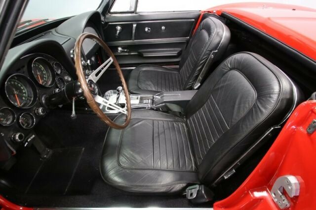 Chevrolet Corvette 1967 image number 4