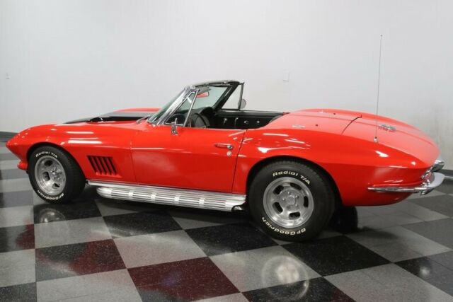Chevrolet Corvette 1967 image number 8