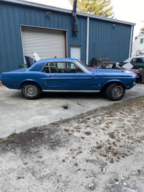 Ford Mustang 1968 image number 2
