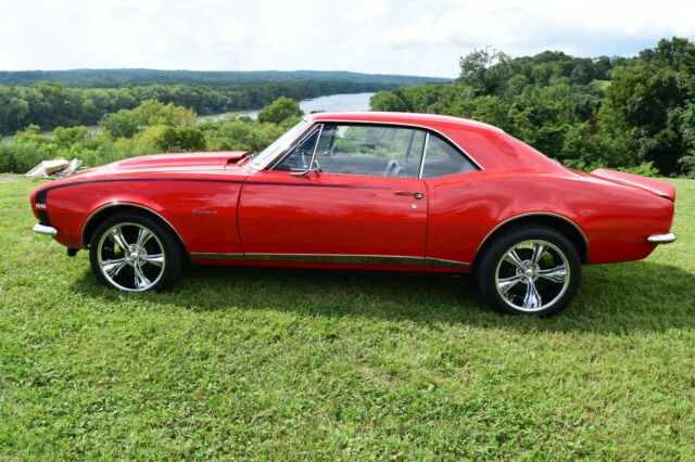 Chevrolet Camaro 1967 image number 1