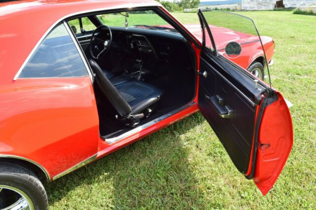 Chevrolet Camaro 1967 image number 18
