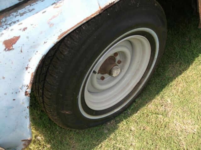 Chevrolet Suburban 1961 image number 11
