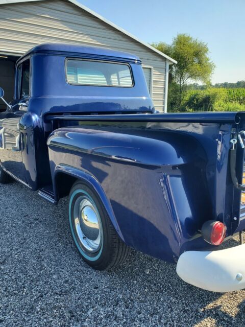 Chevrolet 3100 1957 image number 5