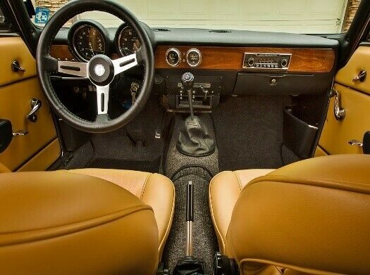 Alfa Romeo GT Veloce 1969 image number 2