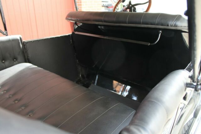 Ford Model T 1919 image number 41