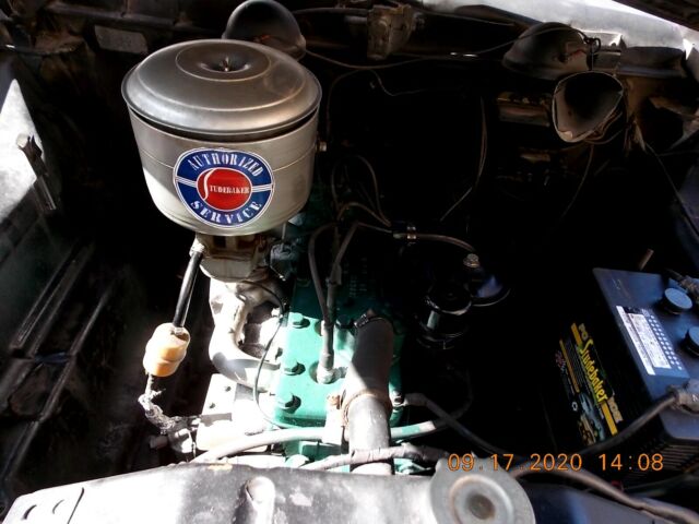 Studebaker Champion 1948 image number 15