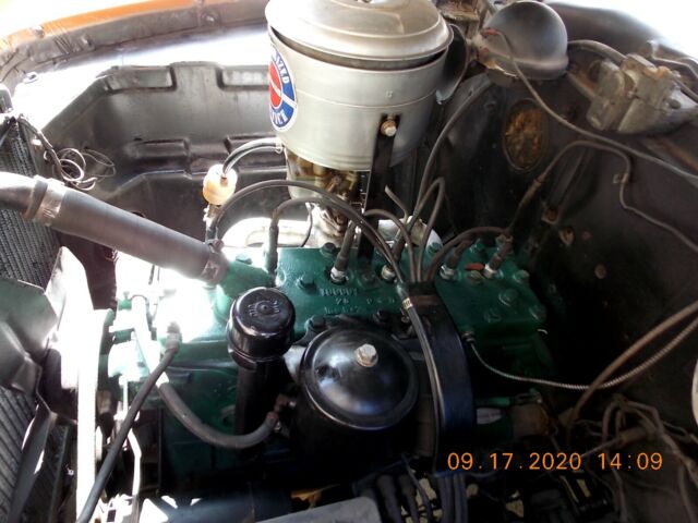 Studebaker Champion 1948 image number 16
