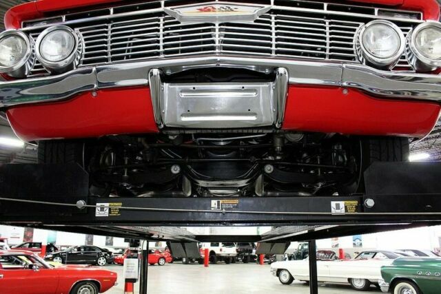 Chevrolet Impala 1961 image number 31