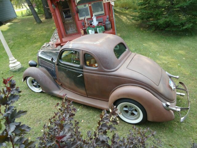 Ford Model 68 1936 image number 25