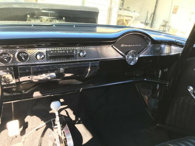 Chevrolet Bel Air/150/210 1955 image number 8