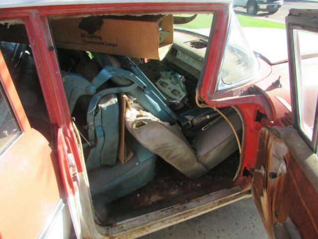 Chevrolet Impala 1958 image number 46