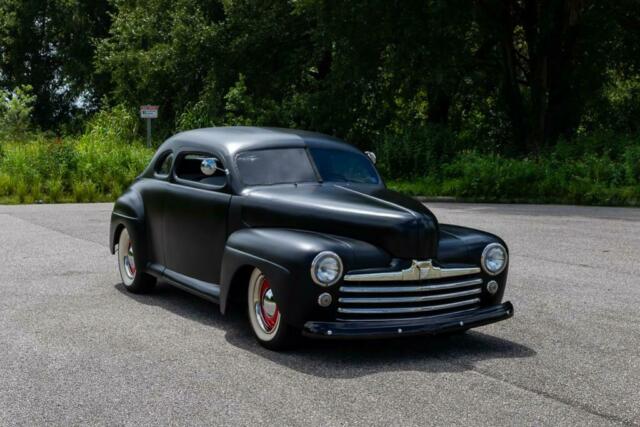Ford Chop Top Coupe 1947 image number 6