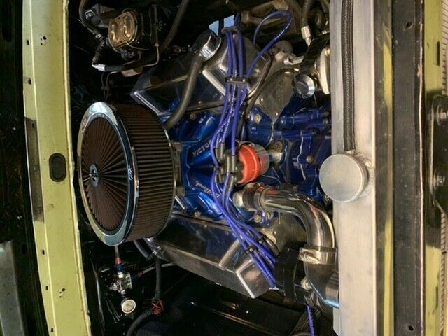 Ford F-100 1970 image number 2