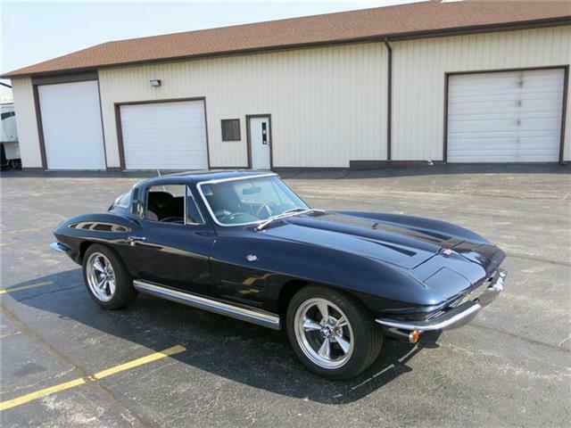 Chevrolet Corvette Coupe, L76 1964 image number 15