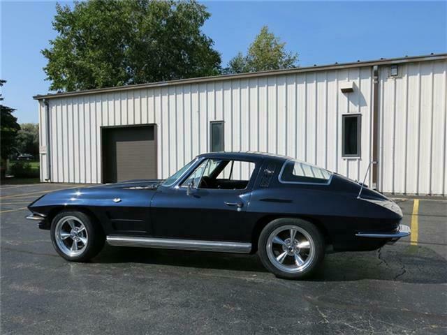 Chevrolet Corvette Coupe, L76 1964 image number 5