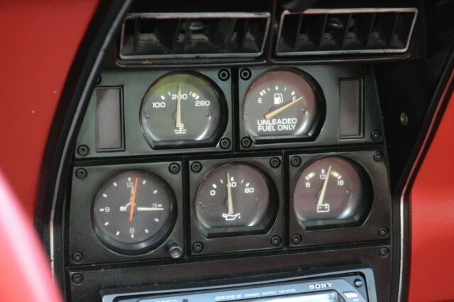 Chevrolet Corvette 1978 image number 12