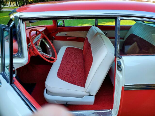 Ford Victoria 1956 image number 31