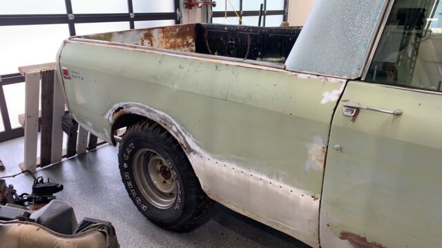 International Scout Terra 1976 image number 22