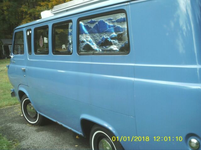 Ford Falcon 1967 image number 2