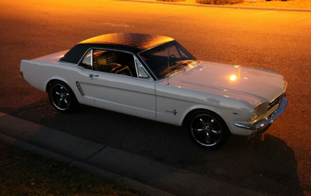 Ford Mustang 1965 image number 15