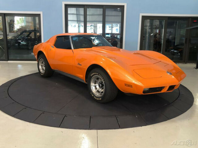 Chevrolet Corvette 1973 image number 14