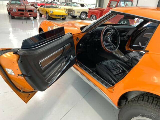 Chevrolet Corvette 1973 image number 2