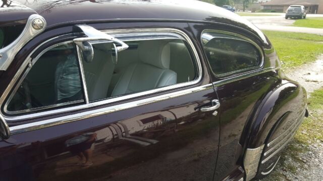 Chevrolet Fleetline 1948 image number 3
