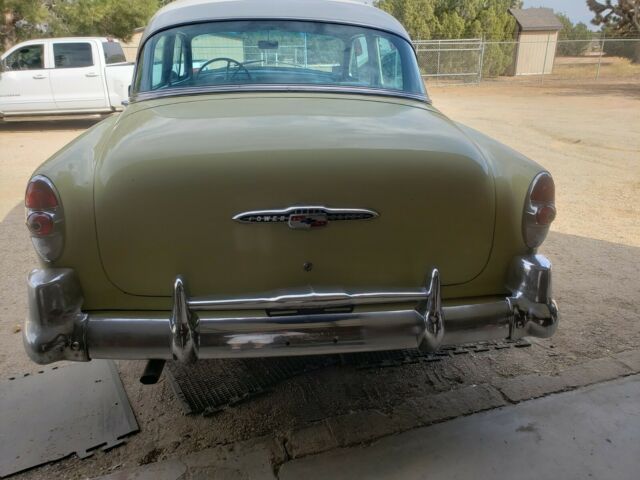 Chevrolet Bel Air/150/210 1953 image number 19