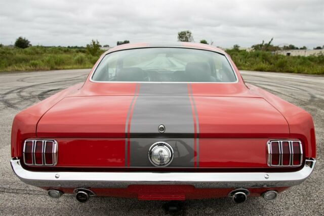 Ford Mustang 1965 image number 43