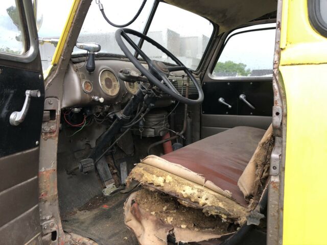 GMC 4900 1949 image number 34